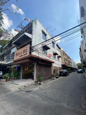 อาคารพาณิชย์ 50000 กรุงเทพมหานคร เขตสาทร ทุ่งวัดดอน
