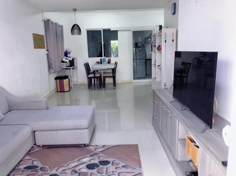 ทาวน์เฮาส์ 2750000 นนทบุรี บางกรวย ปลายบาง