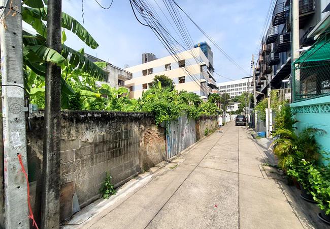 ที่ดิน 13000000 กรุงเทพมหานคร เขตจตุจักร ลาดยาว