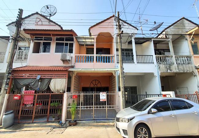 ทาวน์เฮาส์ 2100000 กรุงเทพมหานคร เขตดอนเมือง สีกัน