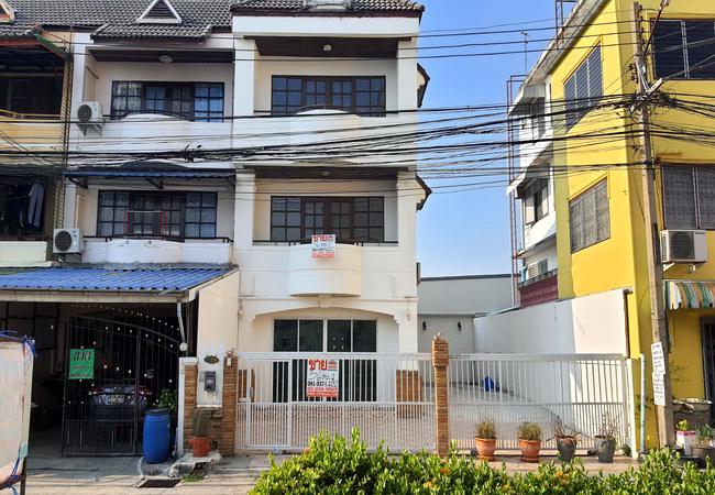 ทาวน์เฮาส์ 4500000 ปทุมธานี ลำลูกกา คูคต