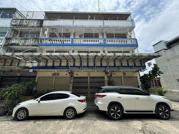 อาคารพาณิชย์ 22800000 กรุงเทพมหานคร เขตราษฎร์บูรณะ บางปะกอก