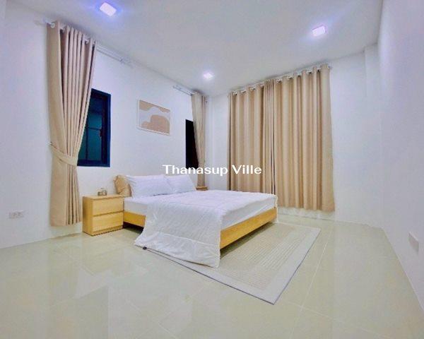 บ้านเดี่ยว 2490000 ชลบุรี พานทอง หนองกะขะ