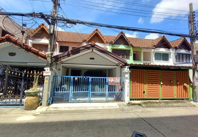ทาวน์เฮาส์ 2500000 นนทบุรี เมืองนนทบุรี บางเขน