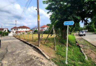 ที่ดิน 6583000 ปทุมธานี ธัญบุรี ประชาธิปัตย์