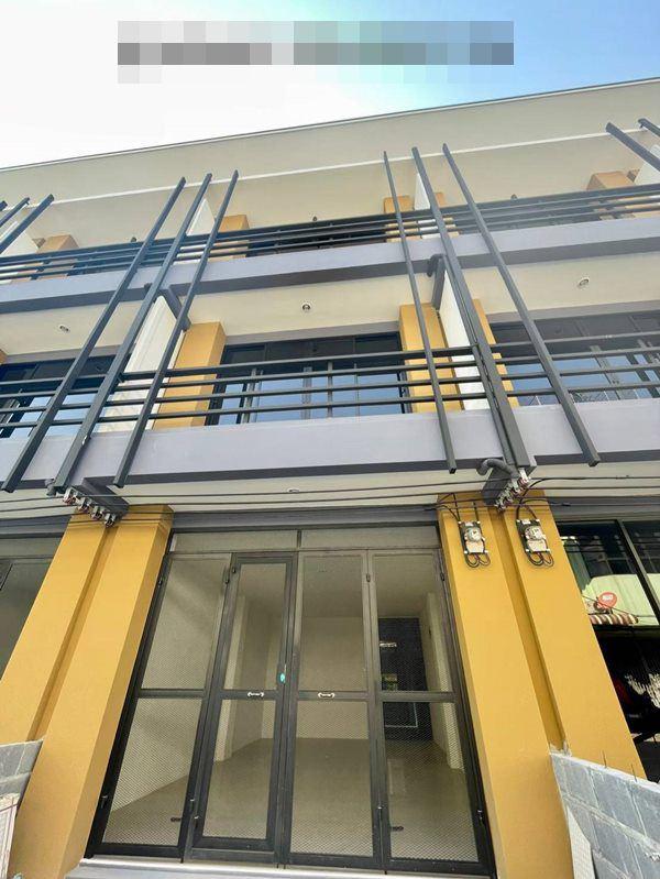 ทาวน์เฮาส์ 4500000 กรุงเทพมหานคร เขตบางพลัด บางยี่ขัน