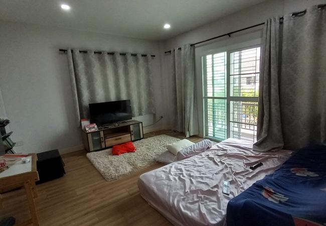 บ้านแฝด 2750000 ปทุมธานี ลำลูกกา ลาดสวาย