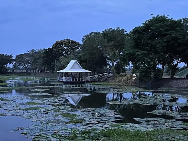 ที่ดิน 25000000 นครปฐม บางเลน หินมูล