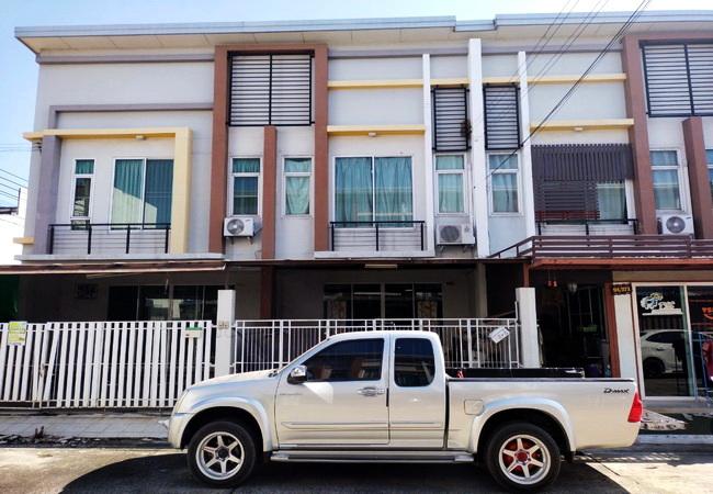 ทาวน์เฮาส์ 2200000 กรุงเทพมหานคร เขตมีนบุรี มีนบุรี