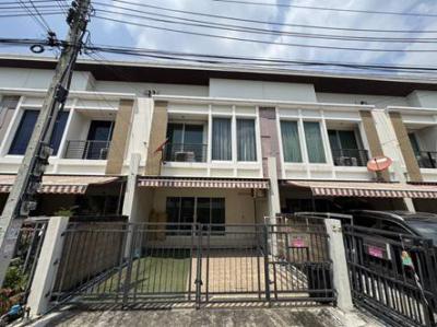 ทาวน์เฮาส์ 2650000 กรุงเทพมหานคร เขตลาดกระบัง ลาดกระบัง