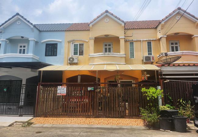 ทาวน์เฮาส์ 2600000 นนทบุรี บางบัวทอง บางบัวทอง
