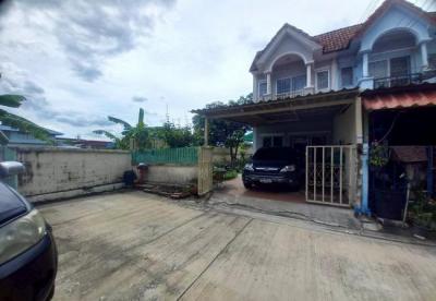 ทาวน์เฮาส์ 2290000 กรุงเทพมหานคร เขตมีนบุรี มีนบุรี